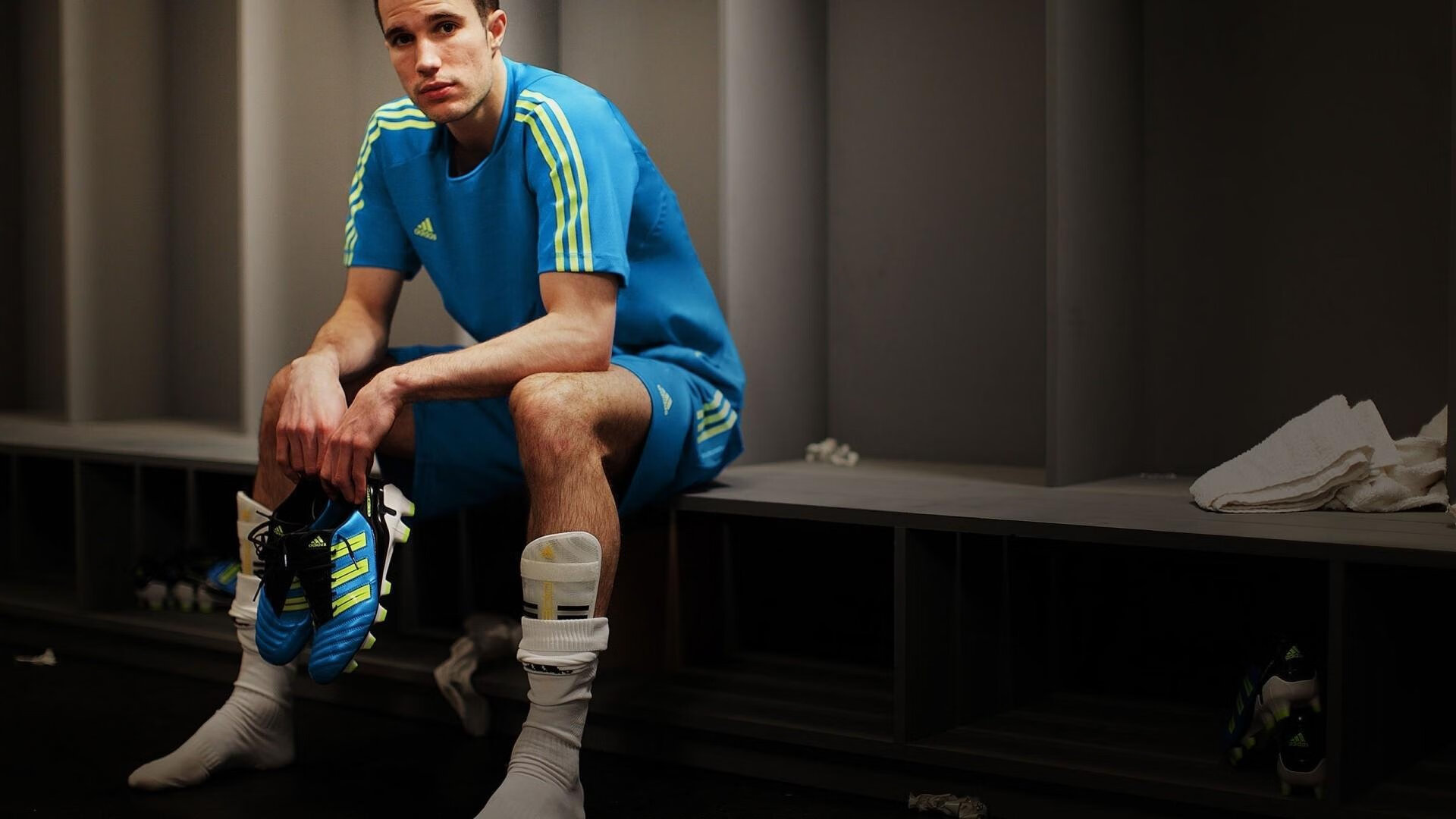 2026世界杯A组惊魂夜,哥伦比亚血色压制西班牙,萨内独舞刺穿斗牛士防线